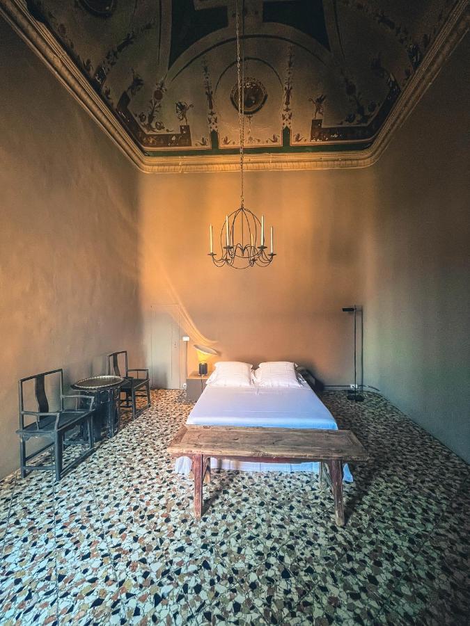 Апартаменты Palazzo Del Settecento Равенна Экстерьер фото