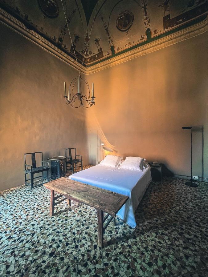 Апартаменты Palazzo Del Settecento Равенна Экстерьер фото
